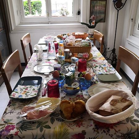 Invilla B&B Varese Eksteriør bilde